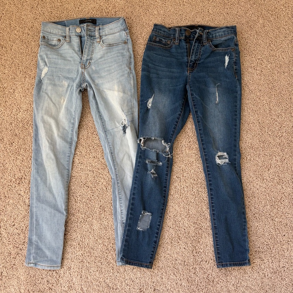 Aero Women's Distressed Jeans - Light Blue and Dark Blue size 000 short